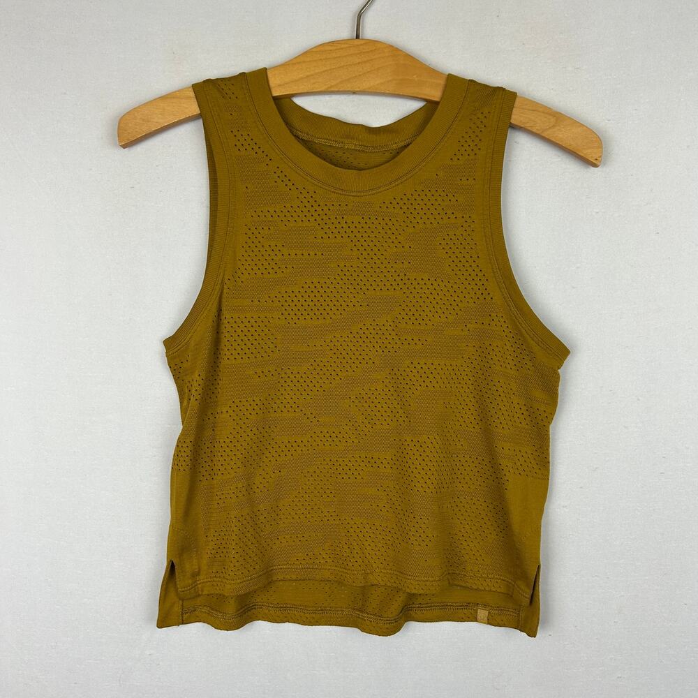 Lululemon Gold Peforated Tank Top Shirt Measures Women's Size 8/10